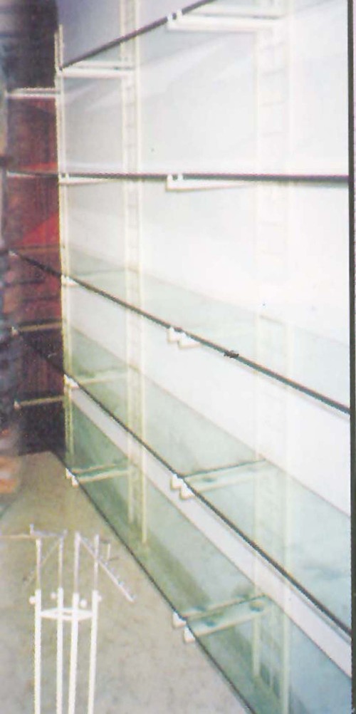 गारमेंट डिस्प्ले ग्लास रैक