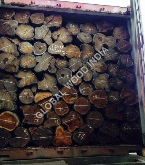 Round Teak Logs