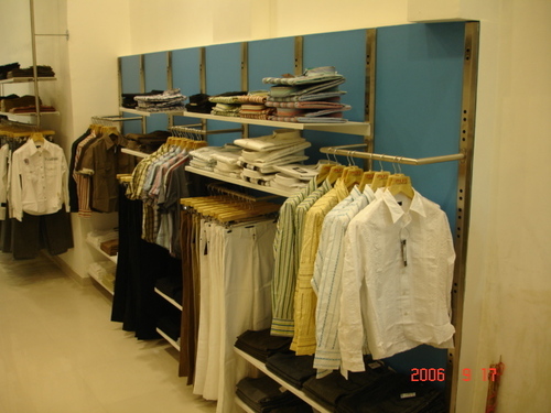 Good Quality Customized Garment Display Rack