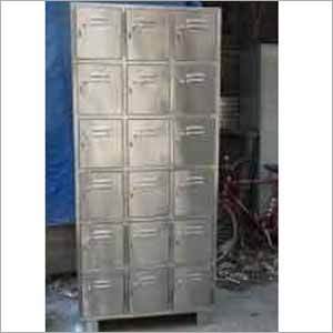 स्टेनलेस स्टील लॉकर