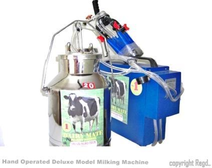 Stainless Steel Hand Operated Deluxe Model Milking Machine