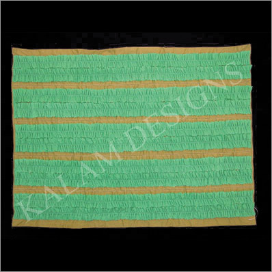 फ्रिल टेबल मैट्स