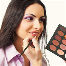 मेक अप सेवा