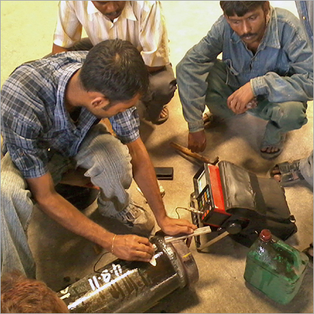 अल्ट्रासोनिक मोटाई मापक सेवा