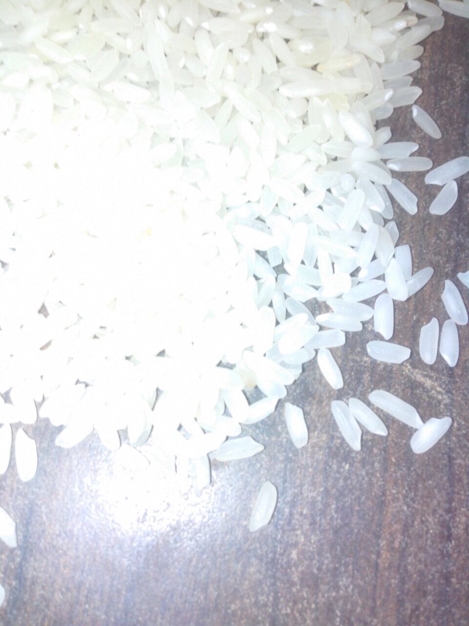 Swarna Raw Rice Broken (%): 5