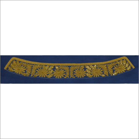 कढ़ाई किए गए कॉलर सेवाएँ