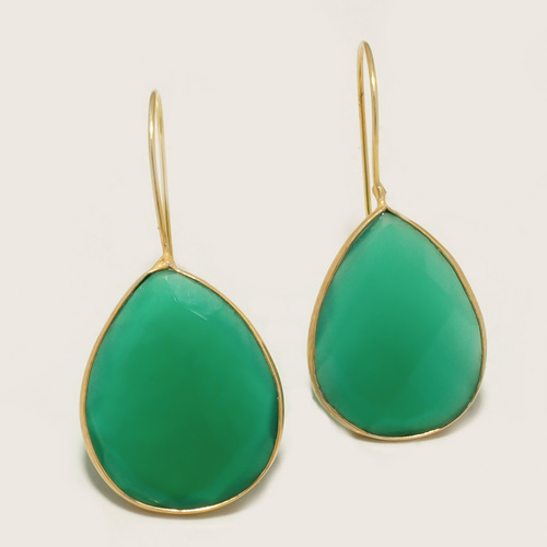 हरे गोमेद सुंदर झुमके 16X20Mm 18K गोल्ड प्लेटेड वज़न: 1-5 ग्राम (G)