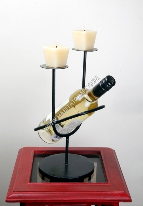 डिज़ाइनर आयरन कैंडल स्टैंड