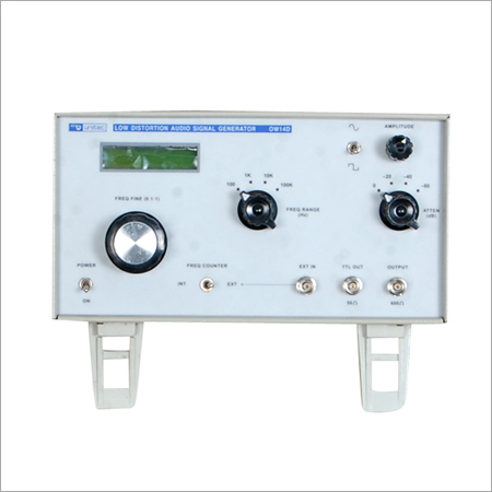 Low Distortion Signal Generator