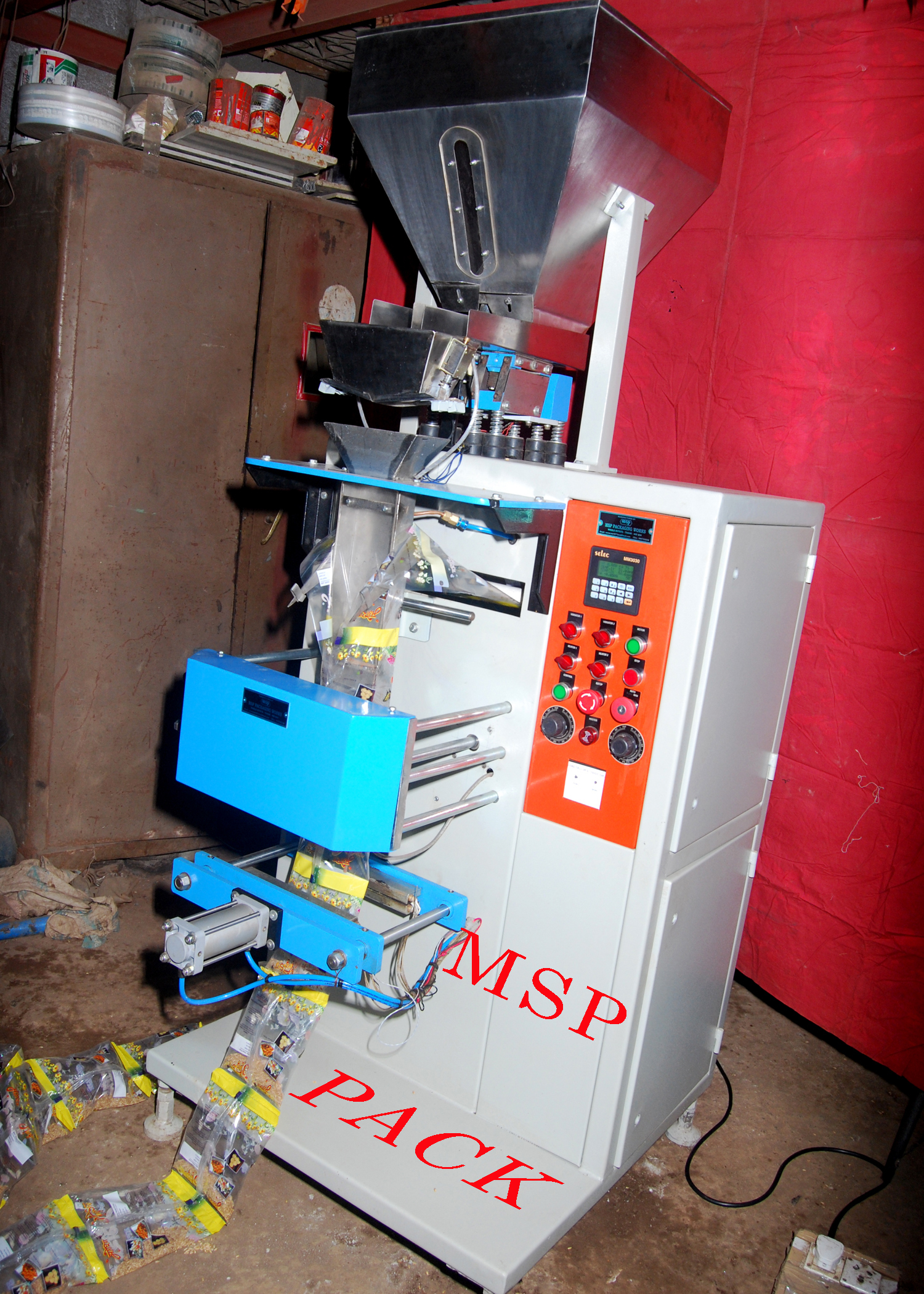 Ss Or Ms Standard Powder Coating Weight Metric Pouch Packing Machine