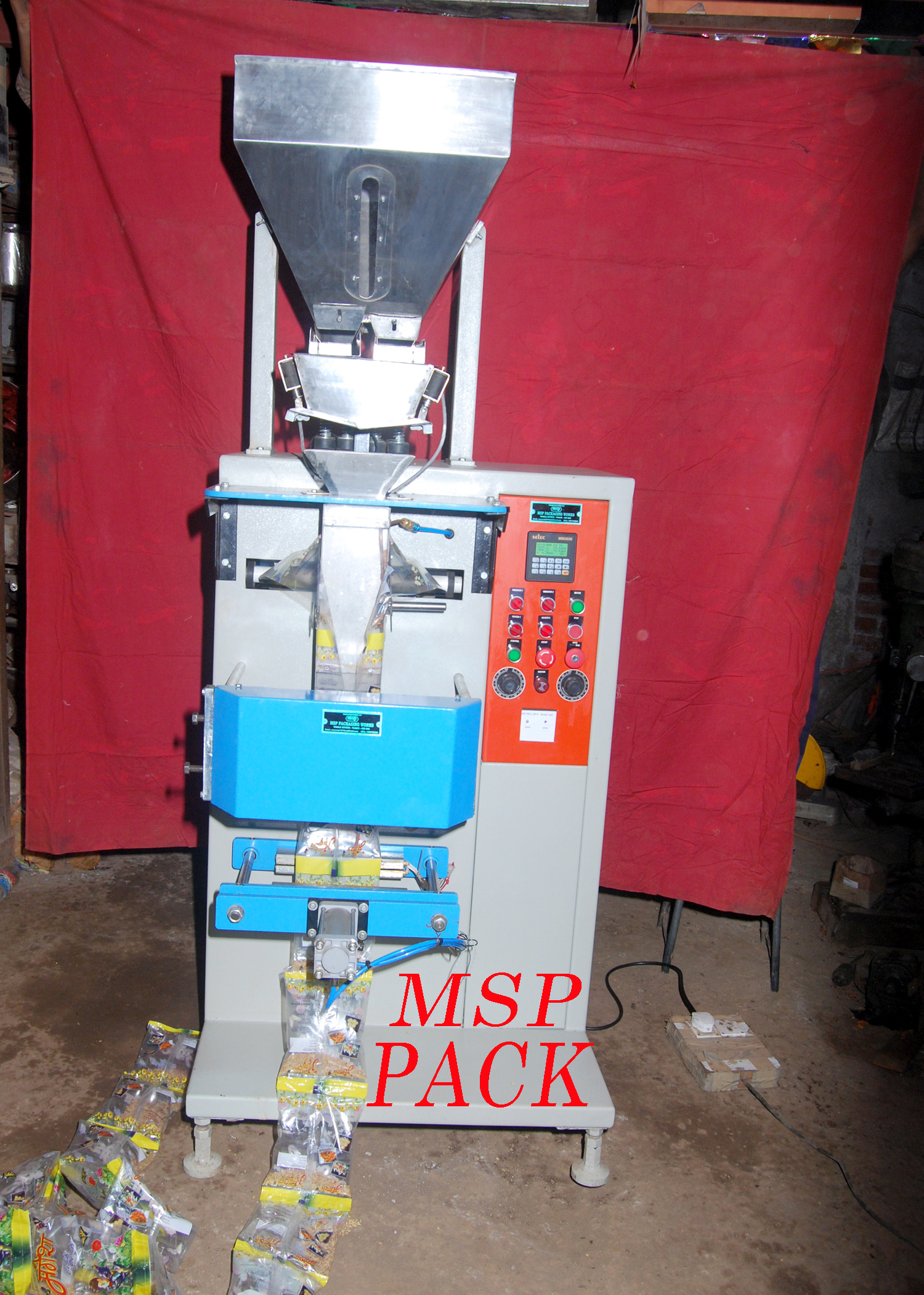 Ss Or Ms Standard Powder Coating Weight Metric Pouch Packing Machine