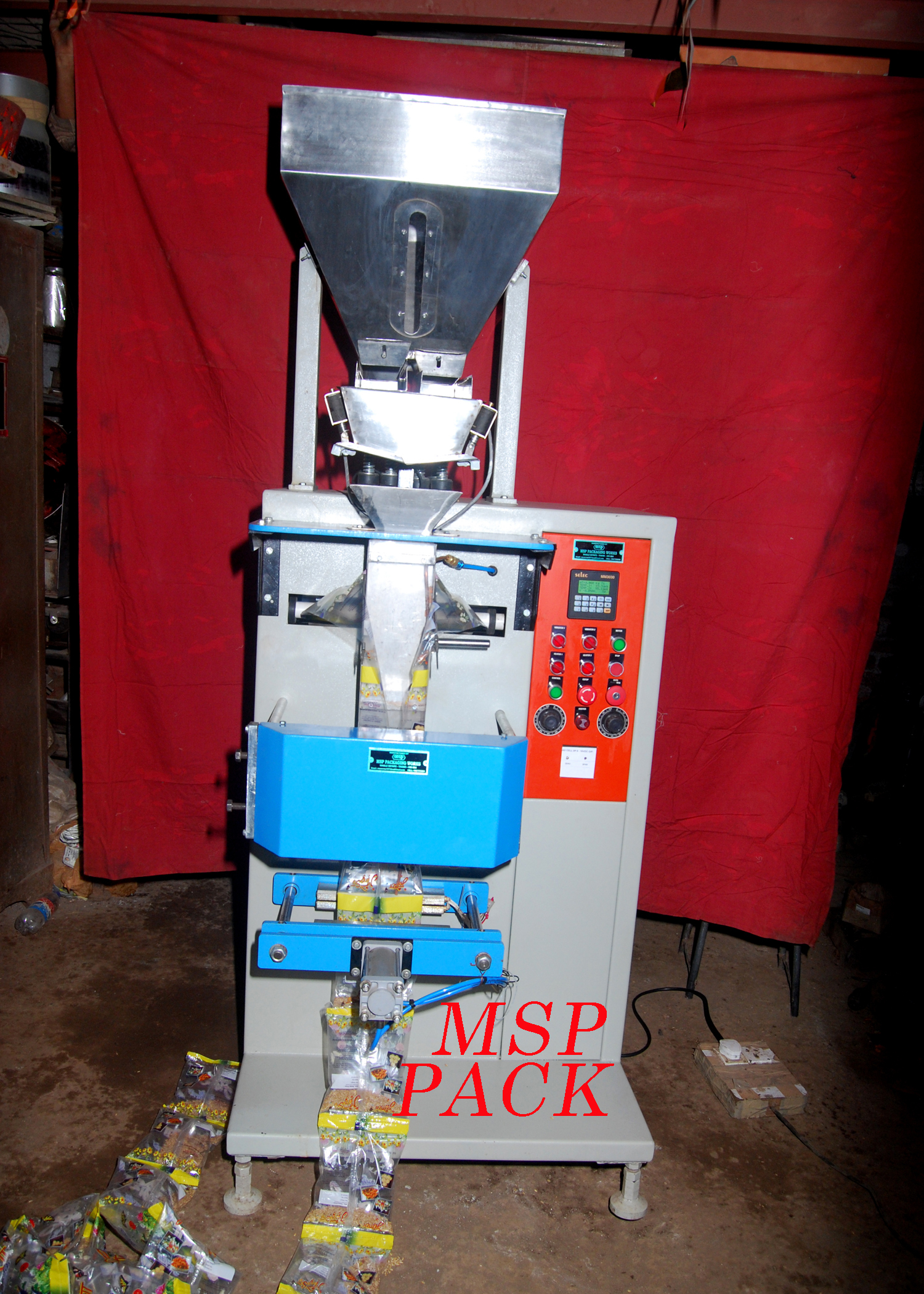 Ss Or Ms Standard Powder Coating Weight Metric Pouch Packing Machine