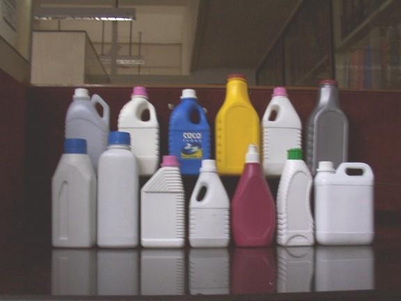 HDPE बोतलें, जेरिकन: 500एमएल-1000एमएल
