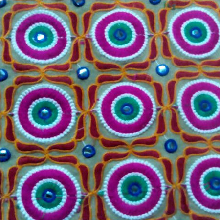 कढ़ाई मल्टी कलर्ड फैब्रिक्स