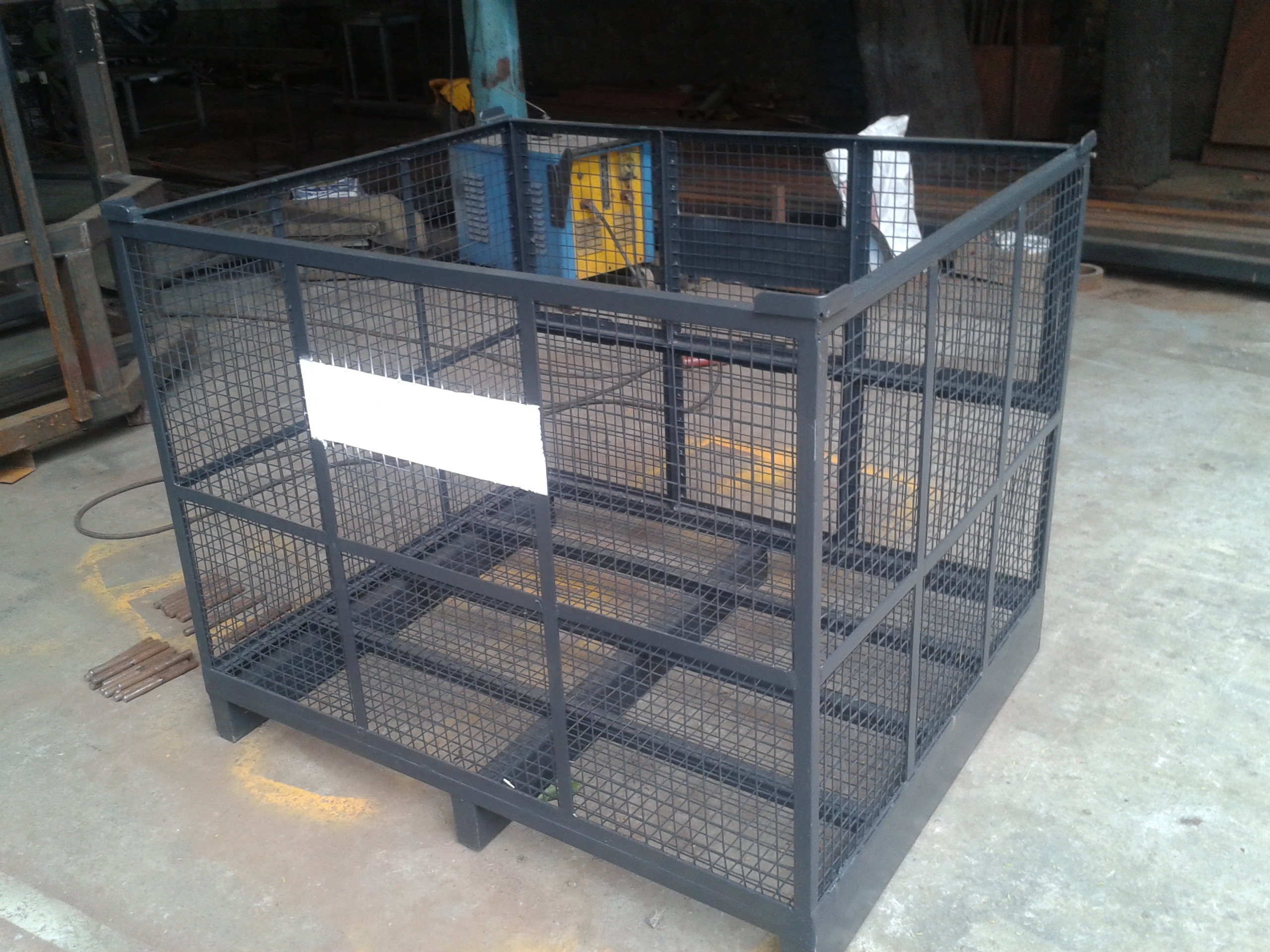 Machine Frame Assemblies