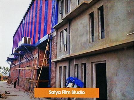 फिल्म स्टूडियो निर्माण