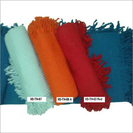 वफ़ल फेंकता है