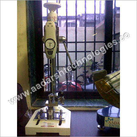 बटन स्नैप पुल टेस्टिन्ग