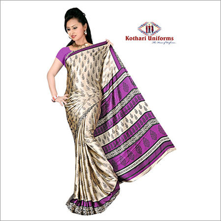 क्रेप यूनिफ़ॉर्म साड़ी