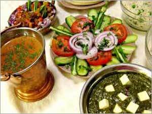 डिनर कैटरिंग सेवाएँ