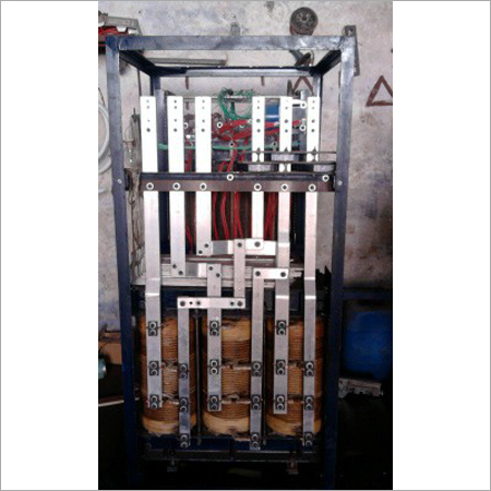 Servo Controlled Voltage Stabilizer
