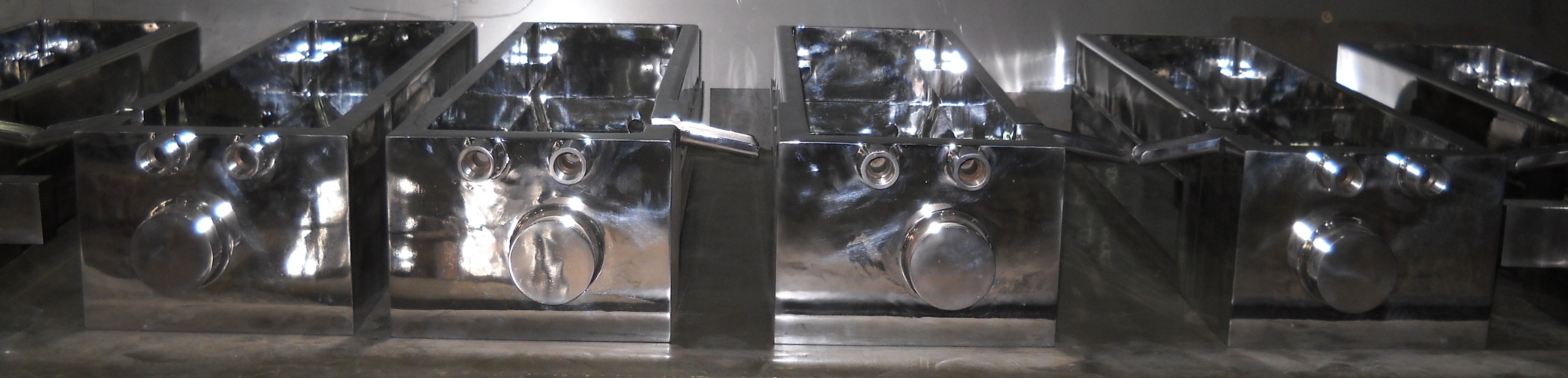Capsule Dipping Bath - Material: Steel