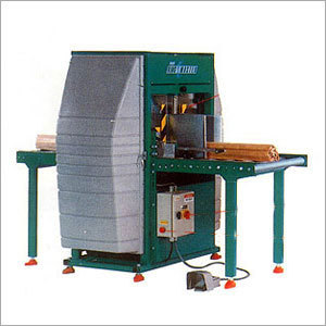 स्ट्रेच बंडलिंग मशीन