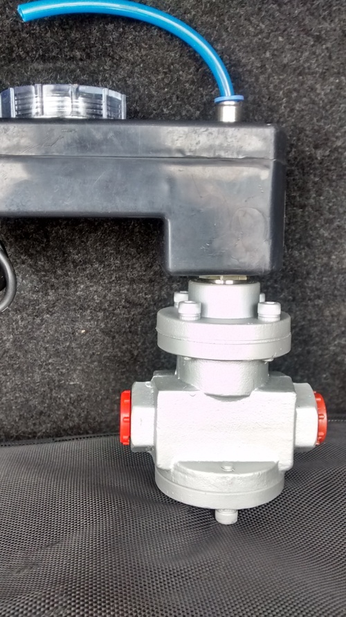 स्वचालित नाली वाल्व