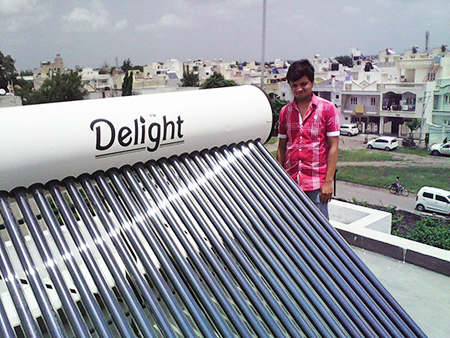 घर का बना सौर वॉटर हीटर