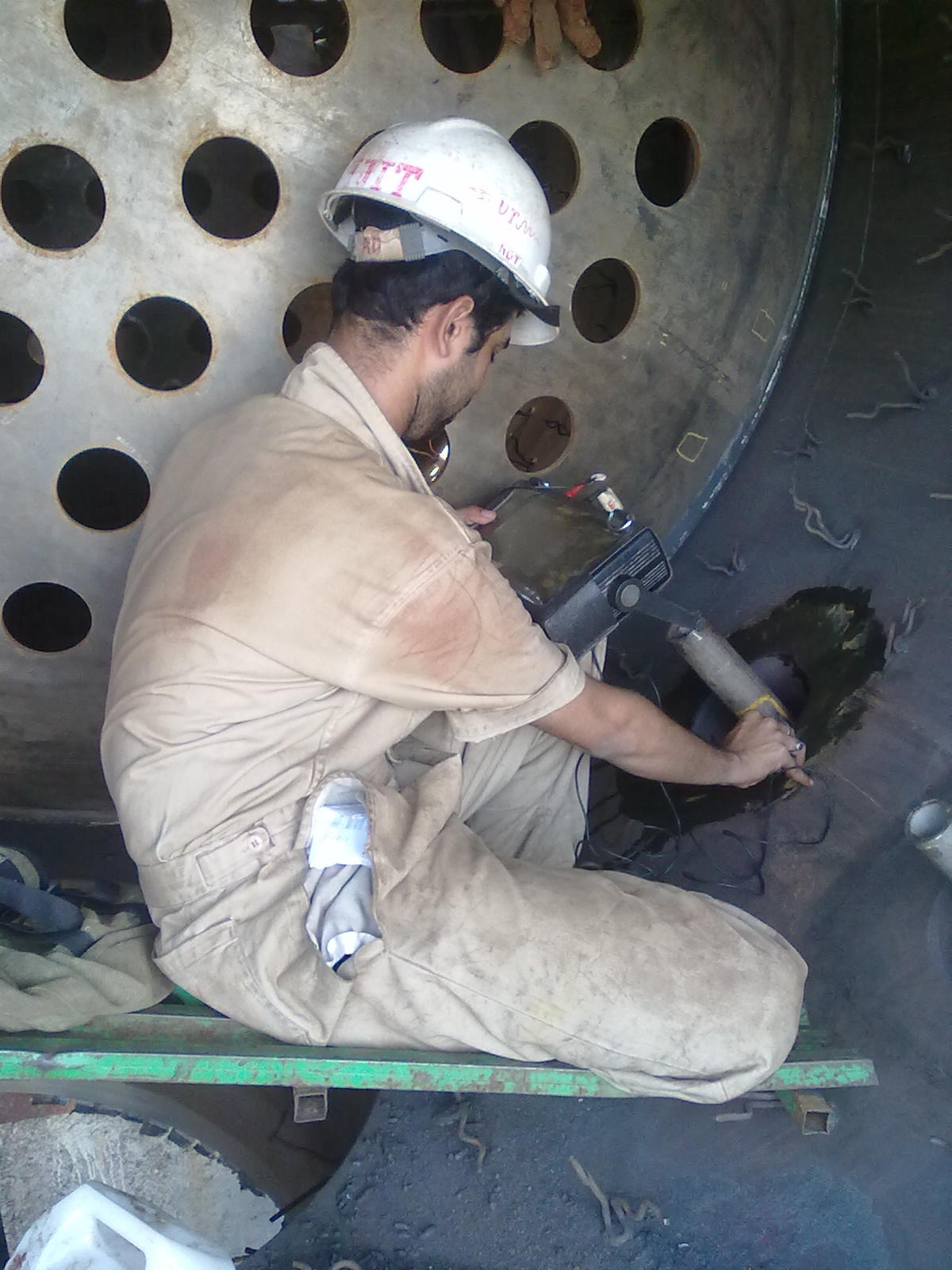 Ultrasonic Flaw Investigation - High Accuracy, Regular Calibration | Non-destructive, Reliable Results, Timely Service For Cracks And Porosity Detection In Metals, Ceramics, Plastics