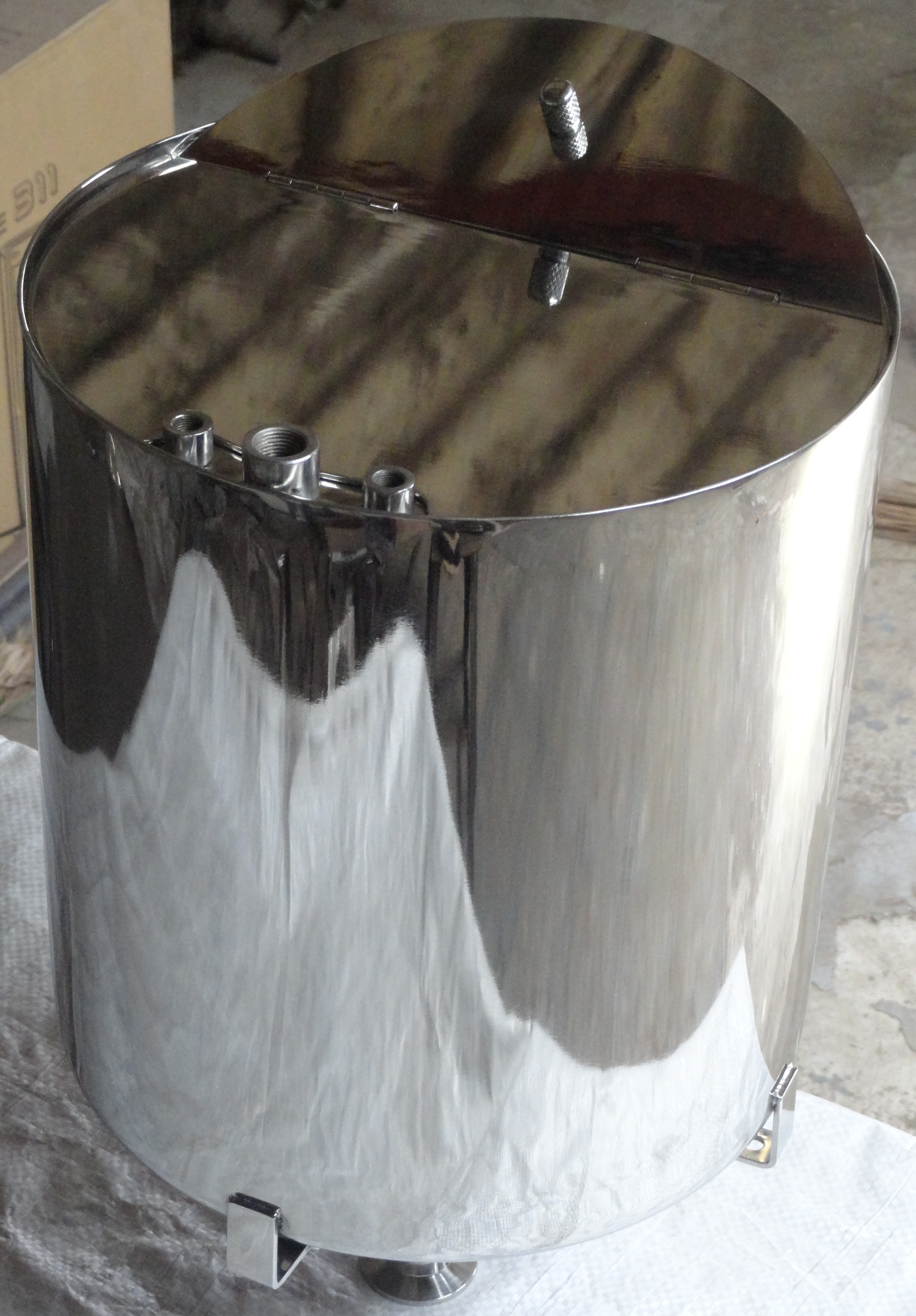 Hopper Jacketed Application: Pharmaceutical/chemical Industry/industrial