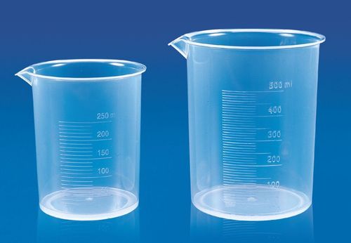 BEAKERPolylab - Autoclavable Polypropylene Beakers, 2000 ml Capacity with Tapered Spout and Raised Graduations