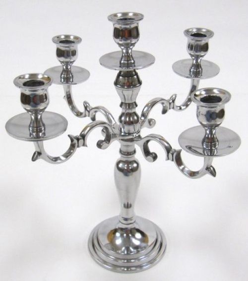 एल्यूमीनियम मोमबत्ती स्टैंड