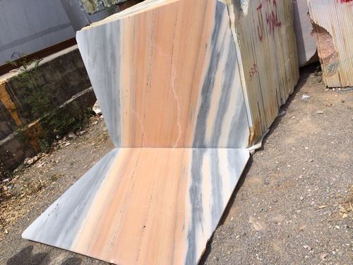 कलर मार्बल्स