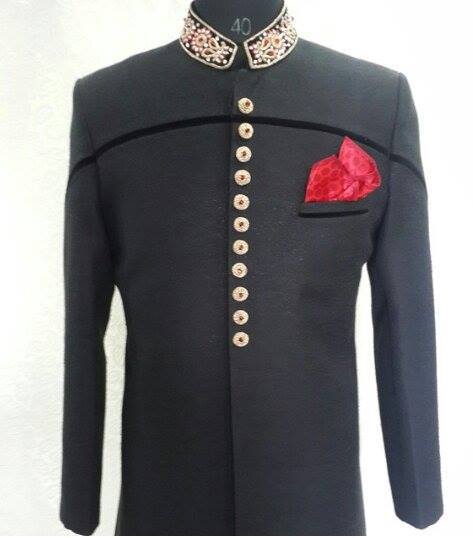 पुरुषों के इंडो वेस्टर्न सूट