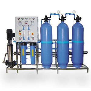वाणिज्यिक आरओ जल संयंत्र
