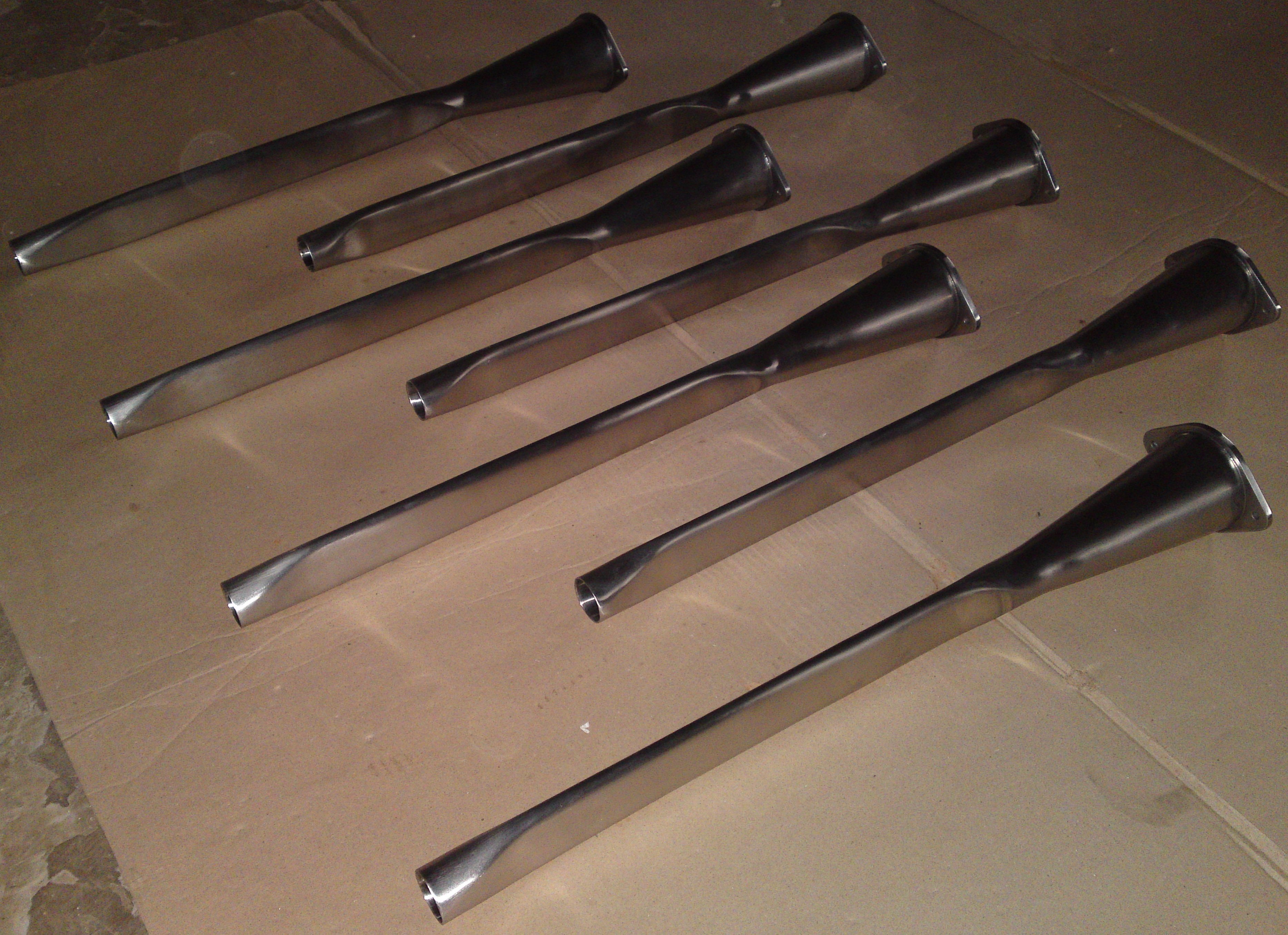 Ss Powder Funnel - Stainless Steel 316l, Round Upper And Narrow Cylindrical Lower Shape For Smooth Powder Flow