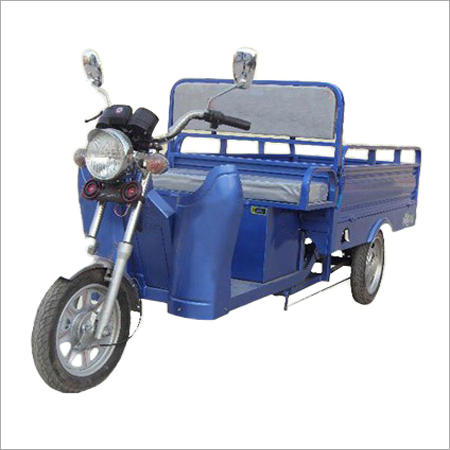Battery Loading Rickshaw