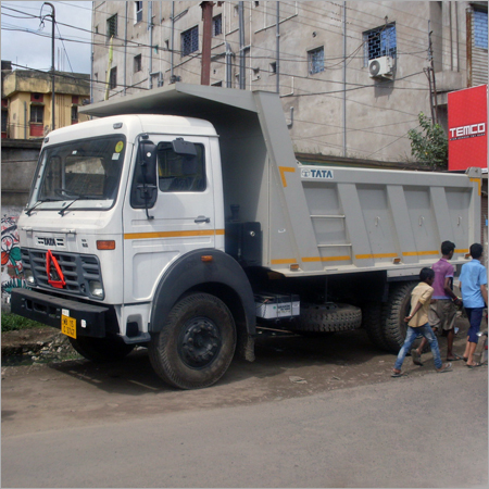  ट्रक ऑन रेंट