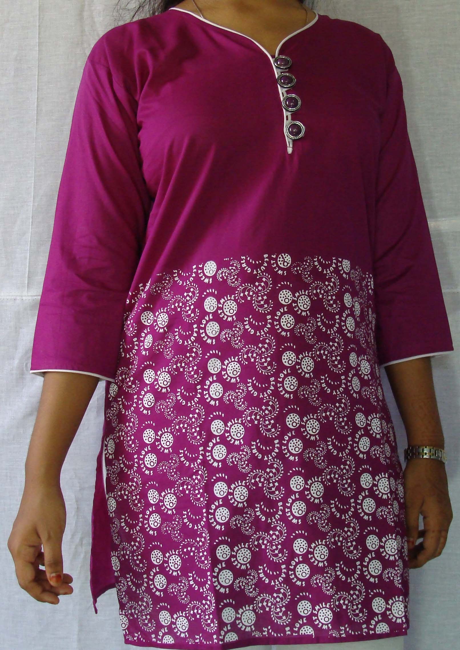 Cotton Poplin Printed Balls And Leaves