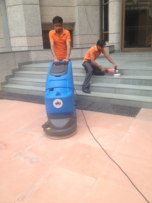 व्यावसायिक सफाई