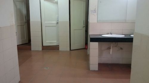 हाथ से सफाई