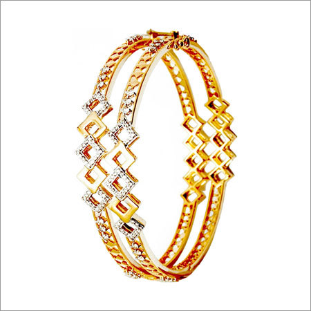 Bangle - 18K Gold, 30.190 Grams, 0.65 RdS Diamonds, 1.19 RdM Rubies | Copper Alloy, Coral and Crystal, Women's Jewelry, Perfect for Gifts and Parties
