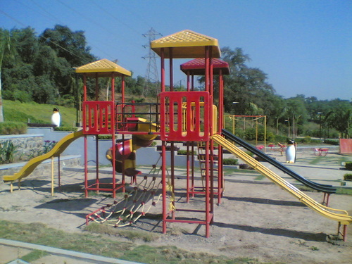 मल्टीप्ले सिस्टम्स