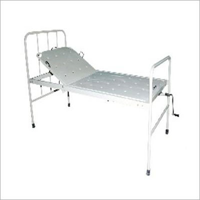Delux Ward Bed