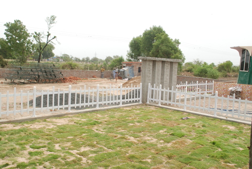 यूपीवीसी फेंसिंग