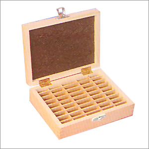 लकड़ी का बक्सा