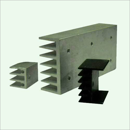 एक्सट्रूडेड हीट सिंक