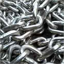 Stainless Steel Link Chain - Polished Finish, Heavy Load Capacity, Strong Tensile Strength, Corrosion Resistant for Industrial Applications