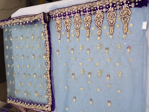 अनस्टिच्ड सलवार कमीज